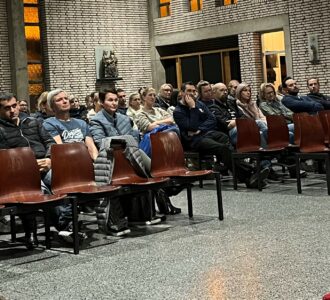 Avond voor ouders van 82 jongeren